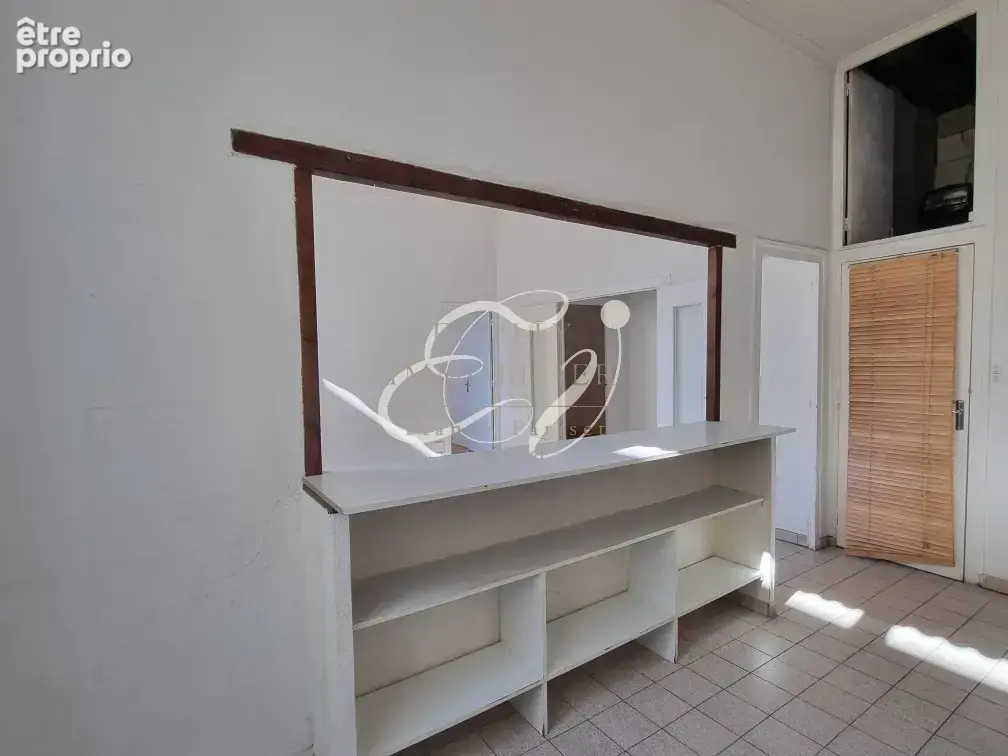 Vente lyon 69004 - croix rousse proche hopital canut 59m2 possible t3 a fort potentiel - photo 4