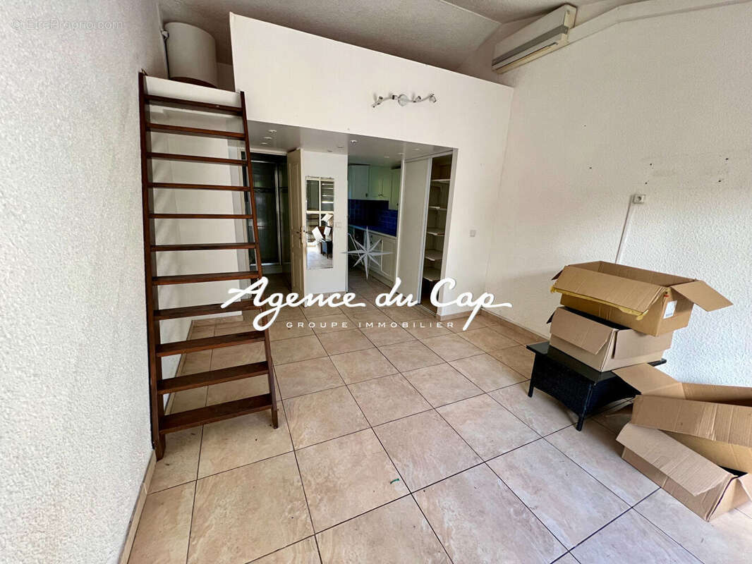 Appartement à LES ISSAMBRES