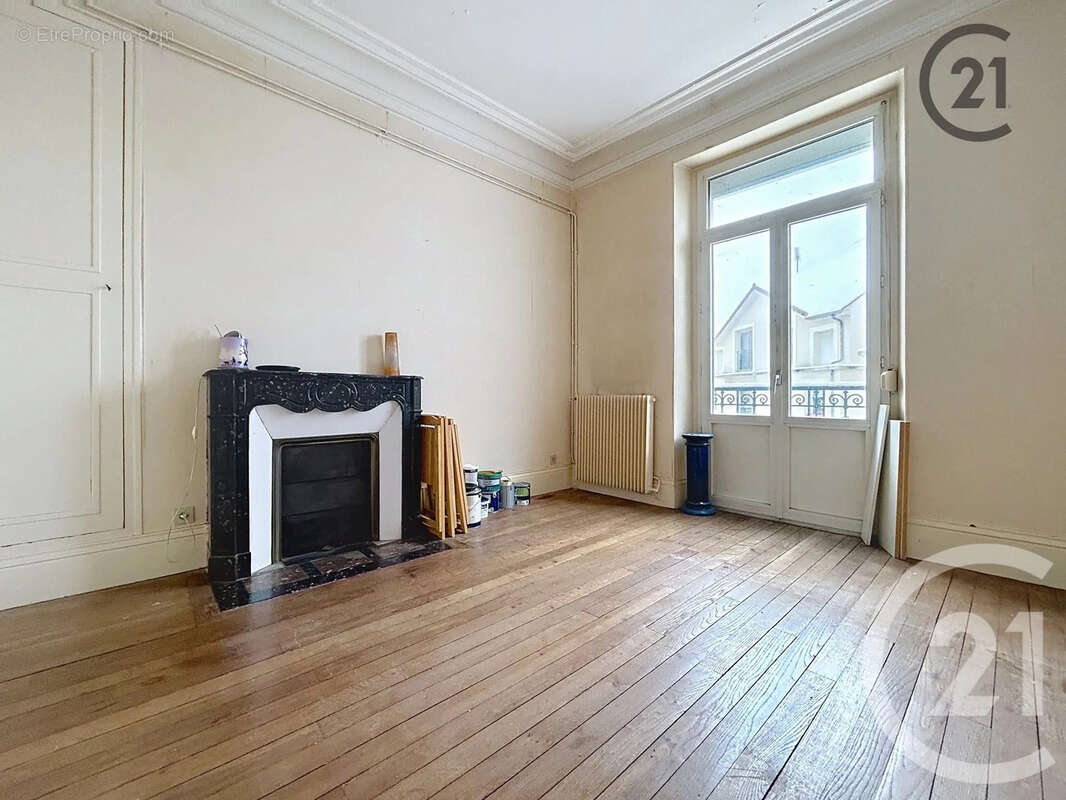 Appartement à MONTEREAU-FAULT-YONNE