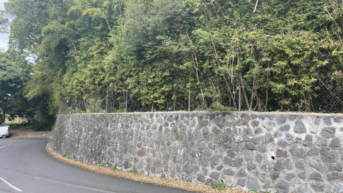 Magnifique terrain a saint-francois de 4600m² - photo 2