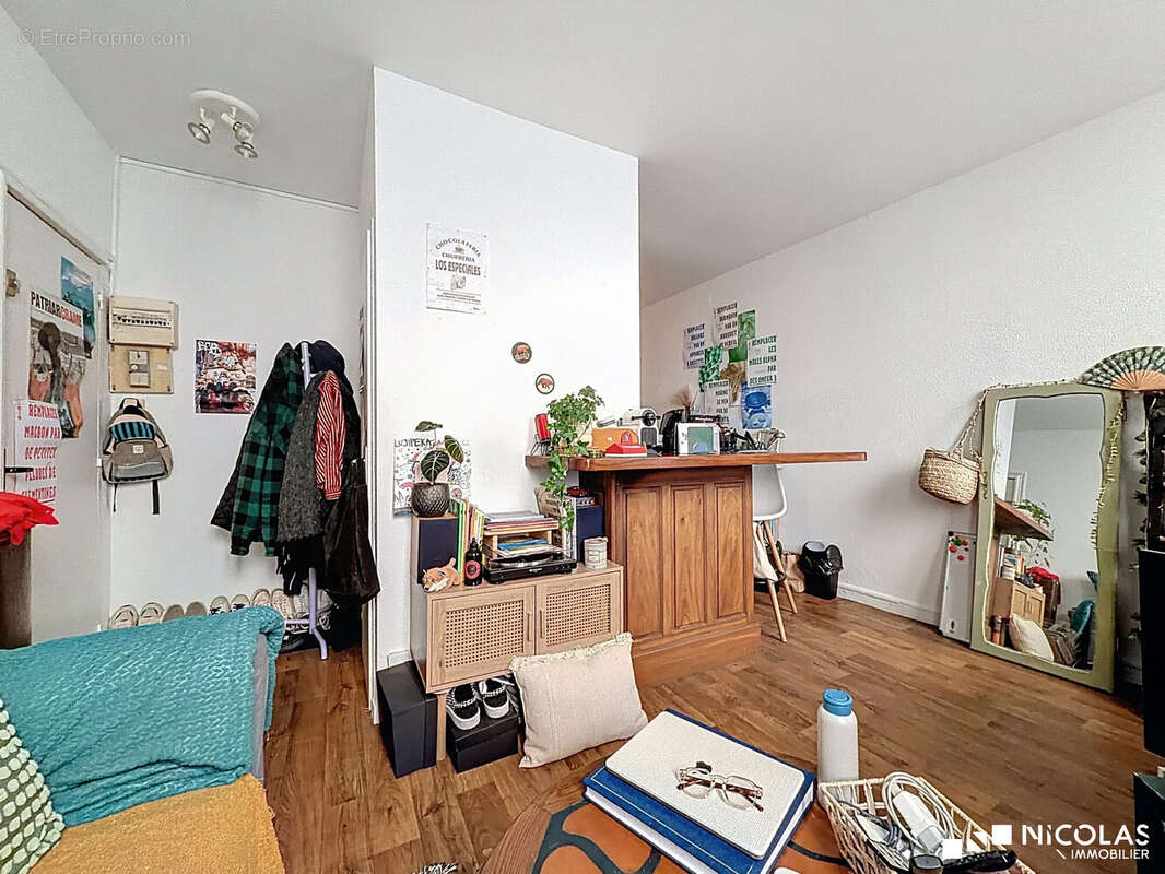 Appartement à BORDEAUX