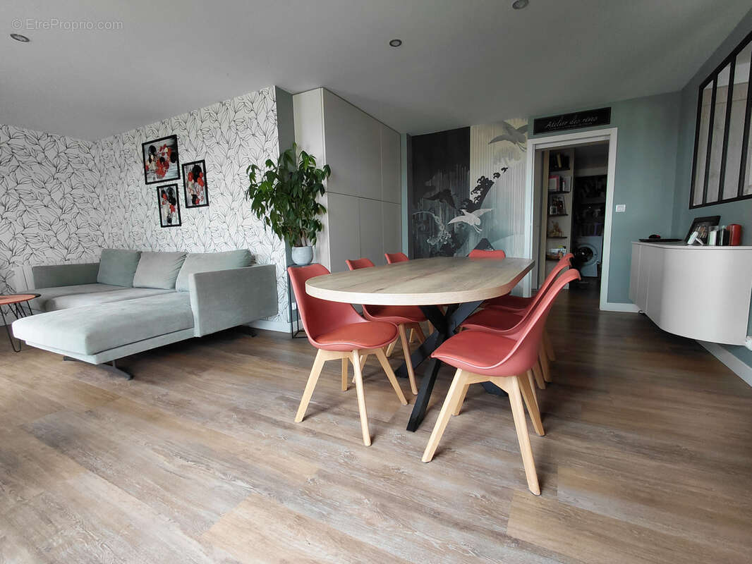 Appartement à COULOUNIEIX-CHAMIERS