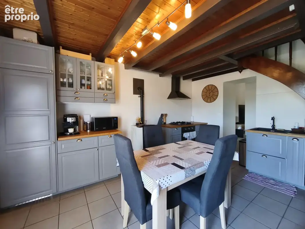 maison de 80m2 environ avec vue dégagée et garage - photo 5