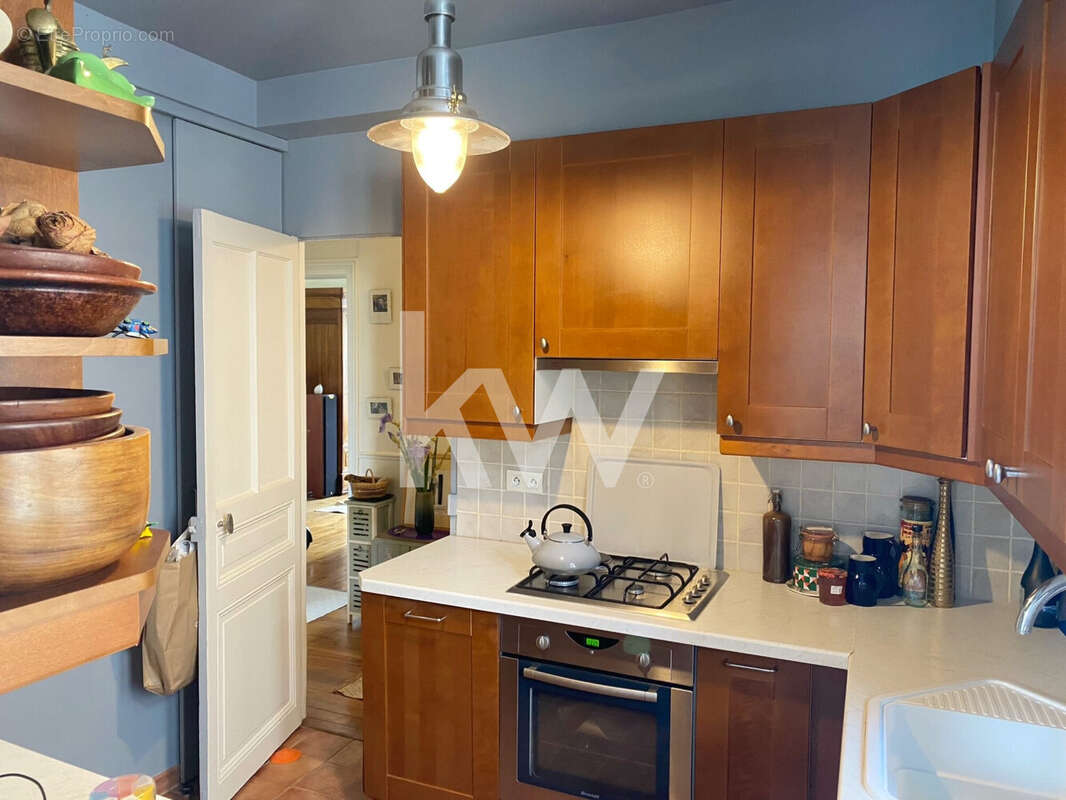Appartement à PARIS-19E
