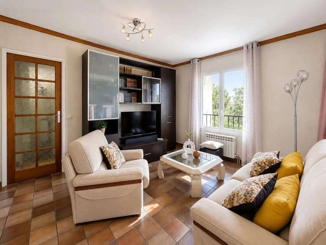 Appartement à HYERES