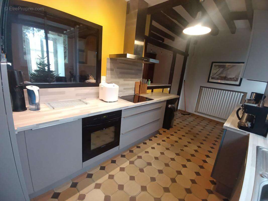 Maison à CHEMIRE-EN-CHARNIE