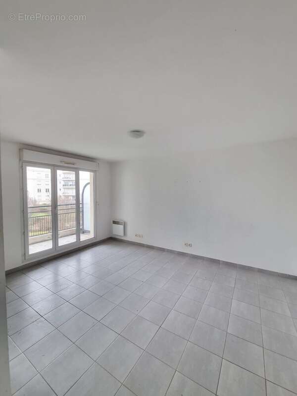 Appartement à LE BOURGET