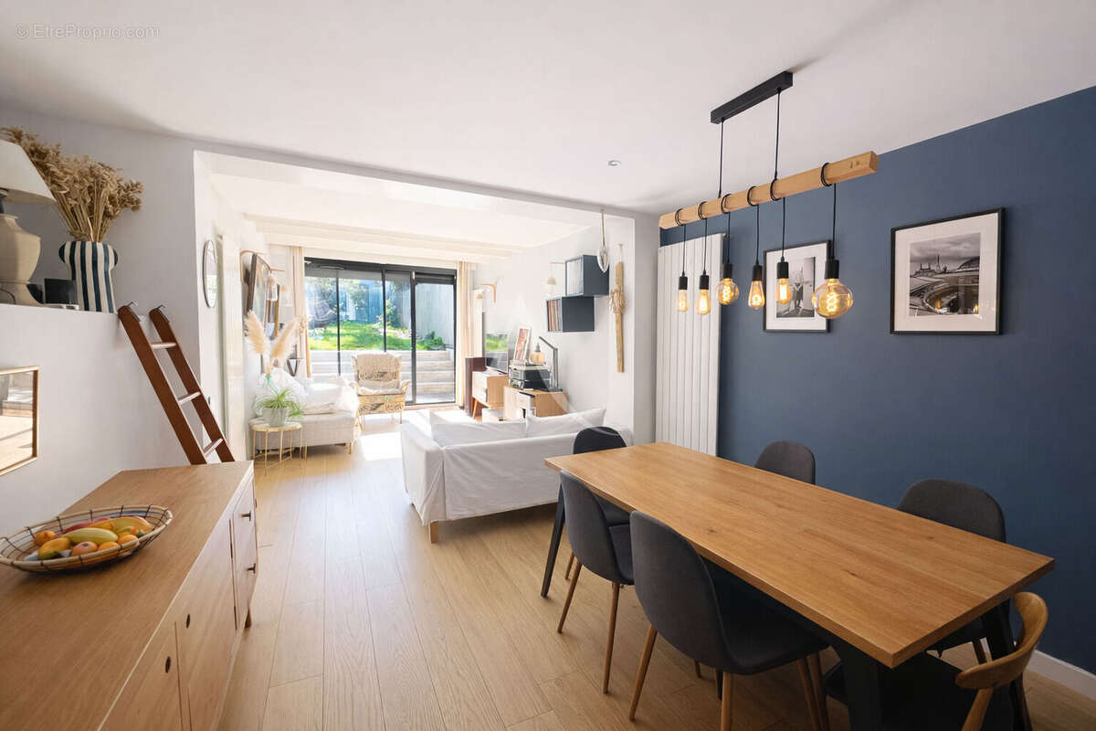 Maison à FONTENAY-SOUS-BOIS