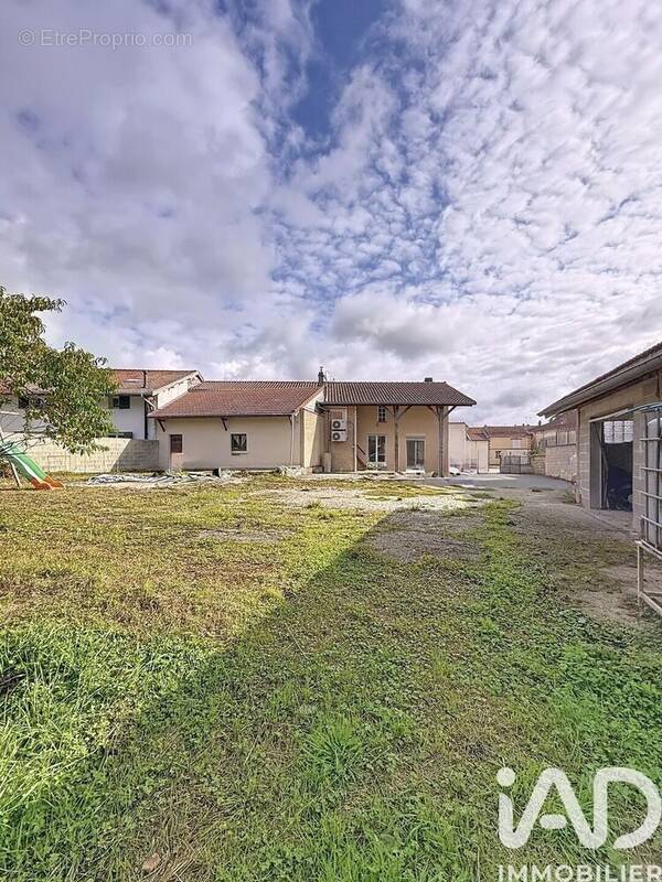 Photo 1 - Maison à COUVROT