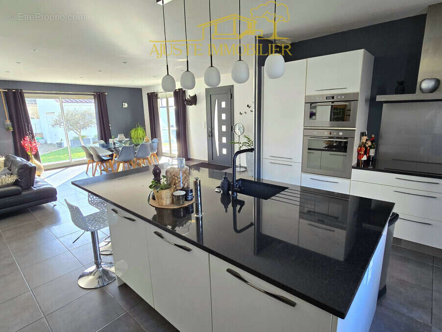 Maison à FOS-SUR-MER