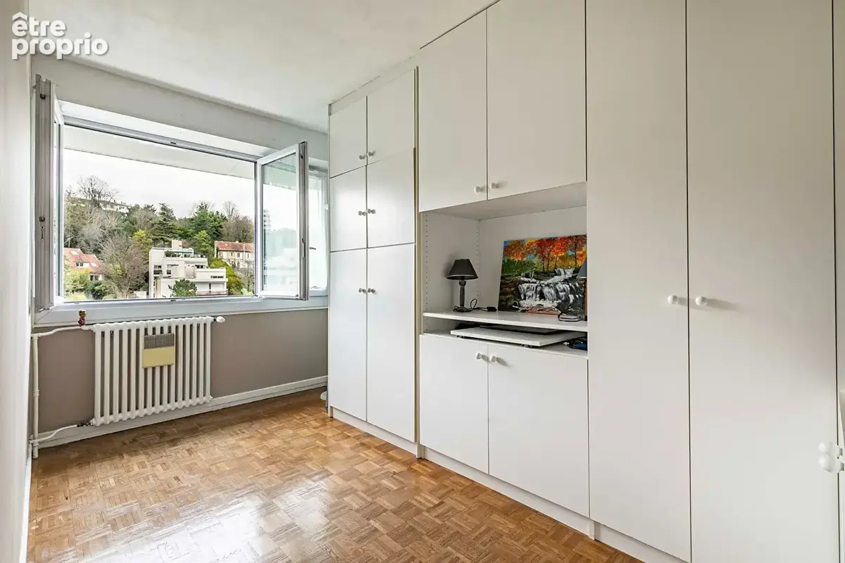 Appartement Saint Germain En Laye 5 pièce(s) 80 m2 - photo 7