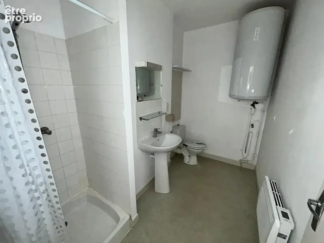 Appartement T2 en très bon état, au calme, proche des commerces à Souillac - photo 7