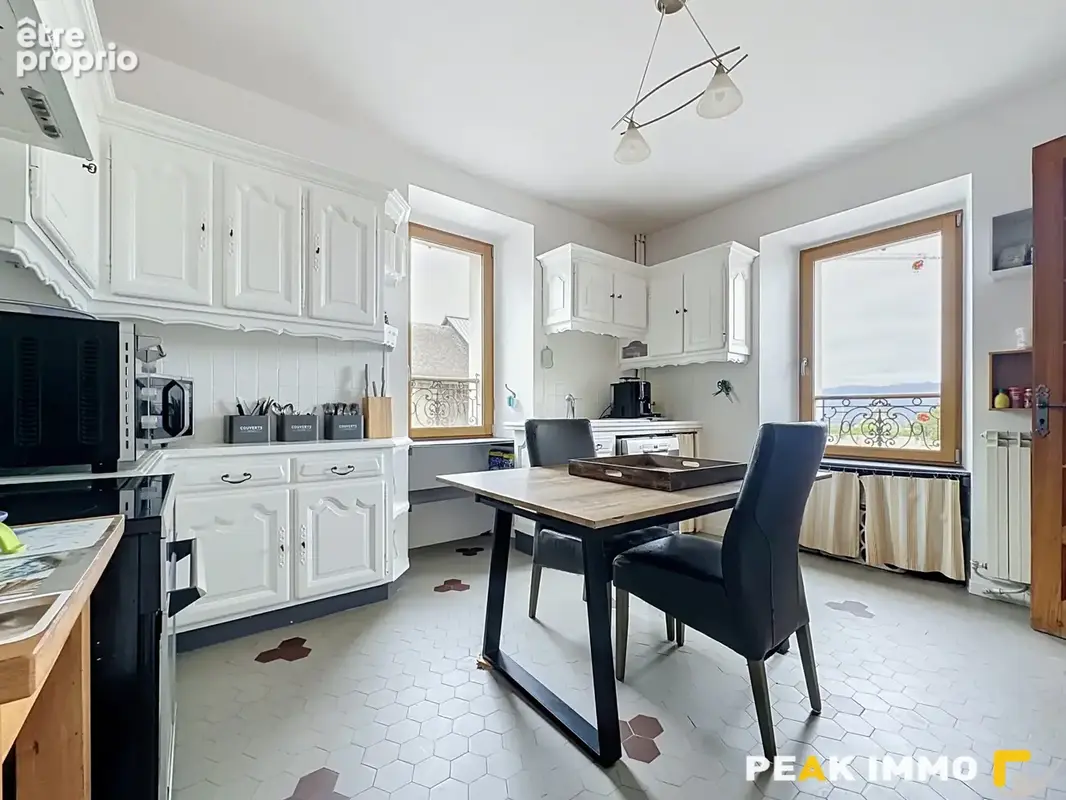 Maison 7 pièces - 196 m2 - Saint-Eusèbe - photo 6