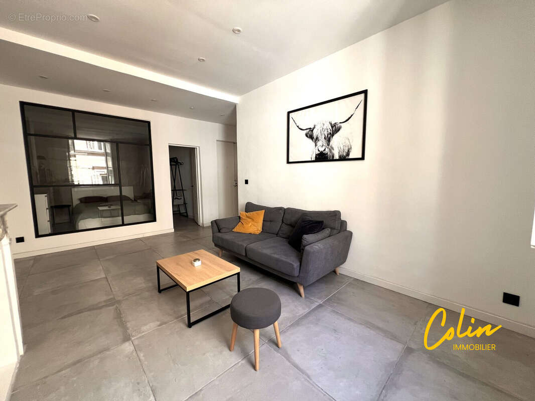 Appartement 3 pièces 56 m² à vendre à Marseille-6e (13006) - photo 6