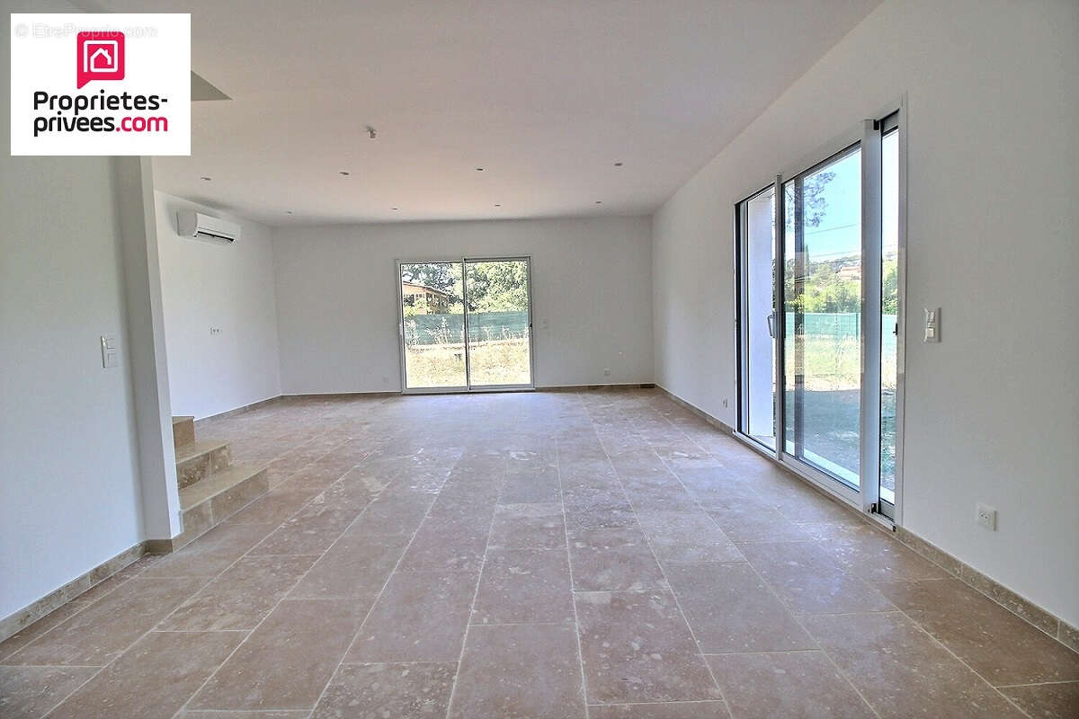 Maison à DRAGUIGNAN