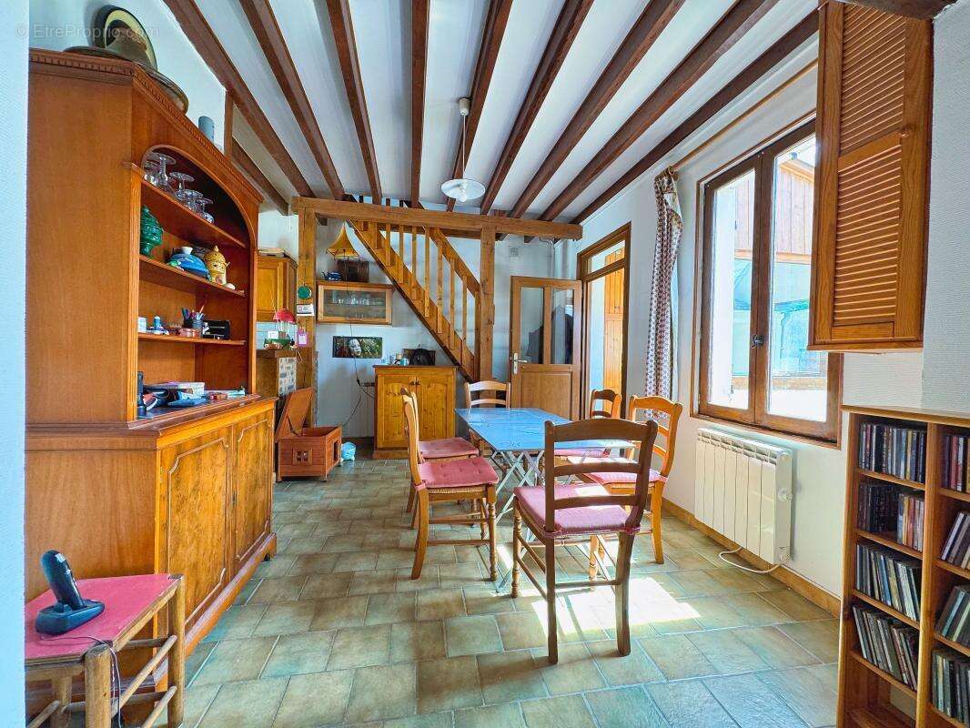 Maison à LIANCOURT