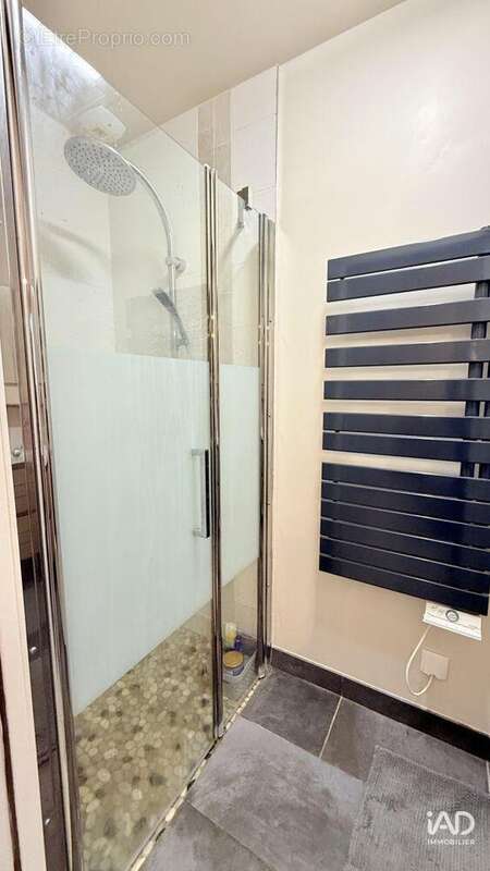 Photo 8 - Maison à LANVAUDAN