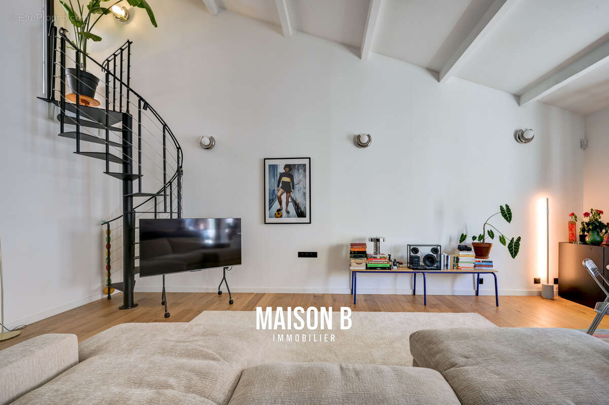 Appartement à MARSEILLE-8E