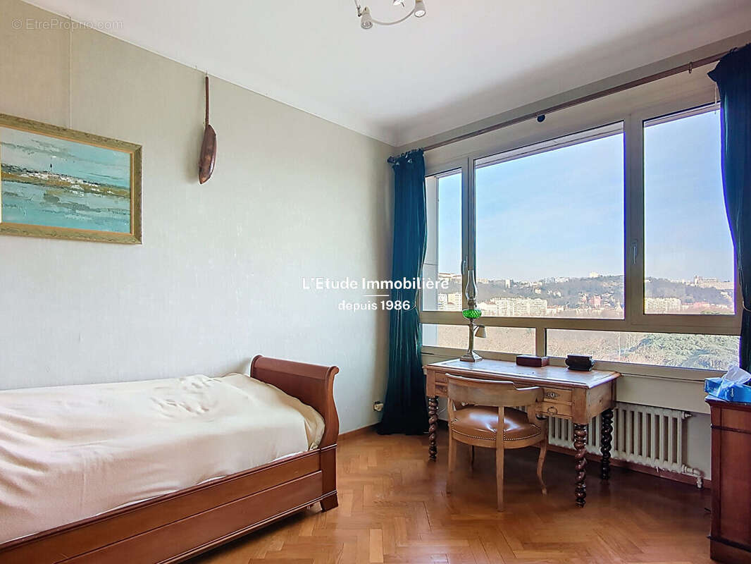 Appartement à LYON-6E