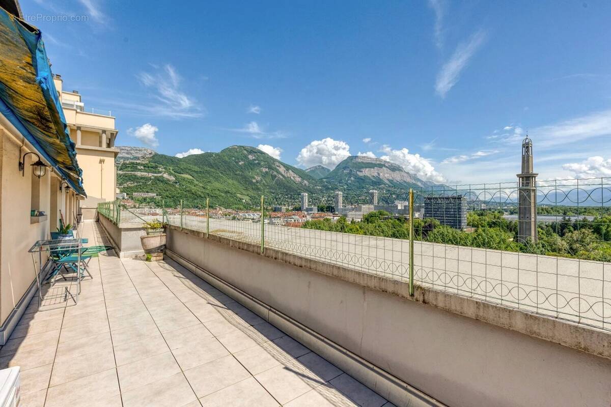 Appartement à GRENOBLE