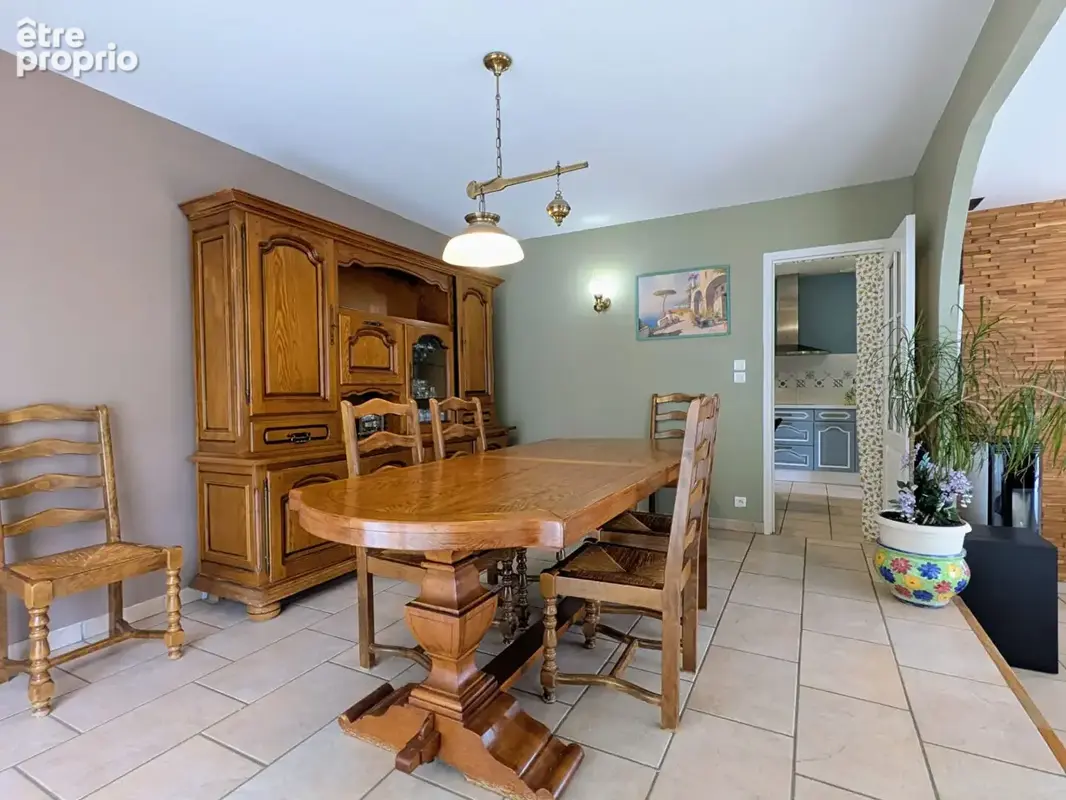 Maison - 3 chambres - 104m² habitables - 921m² de terrain - Demi sous-sol - photo 12
