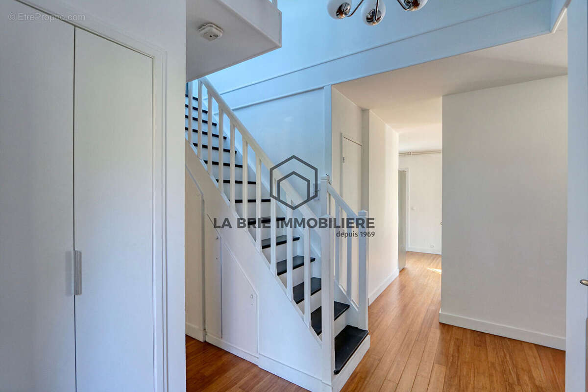 Maison à MAROLLES-EN-BRIE