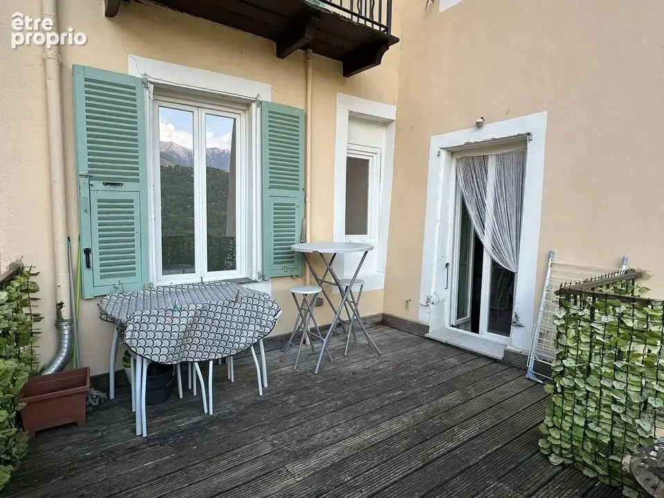 Bel appartement 3 pièces avec terrasse vendu meublé - photo 8