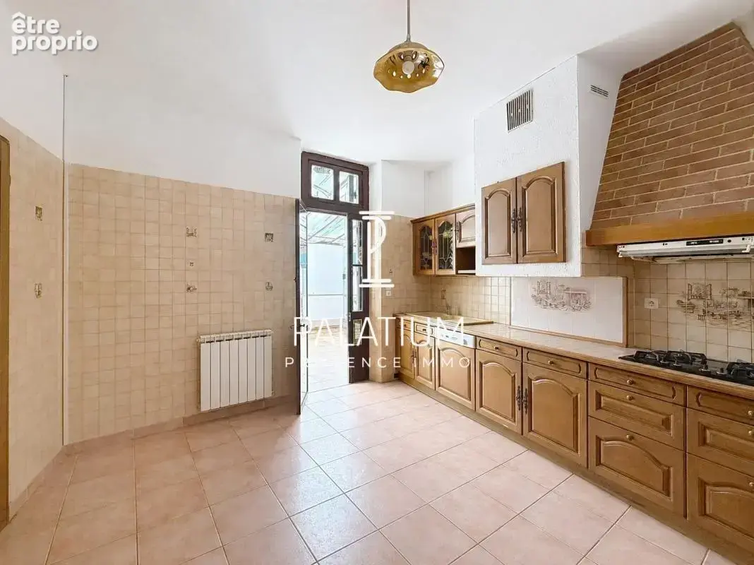 Maison de ville de 119 m² avec véranda – Marseille 13e - photo 6