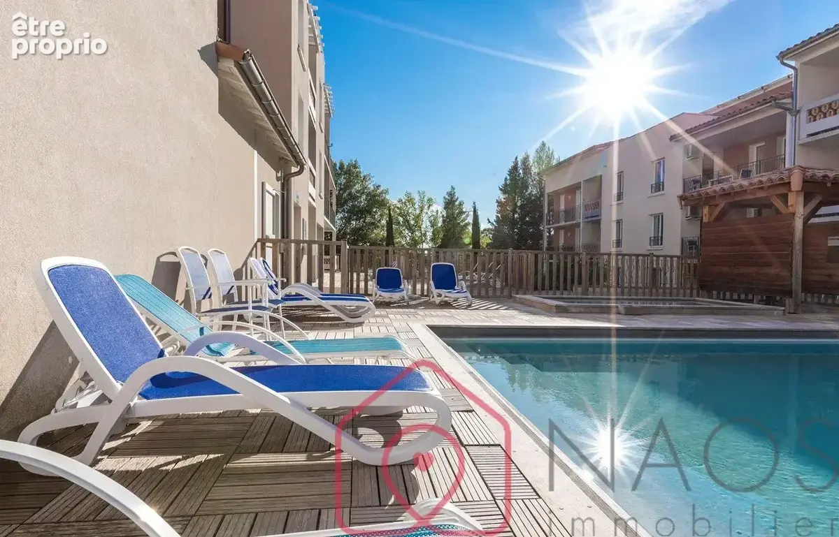 GREOUX-LES-BAINS, T2 meublé, terrasse, parking et piscine - photo 8
