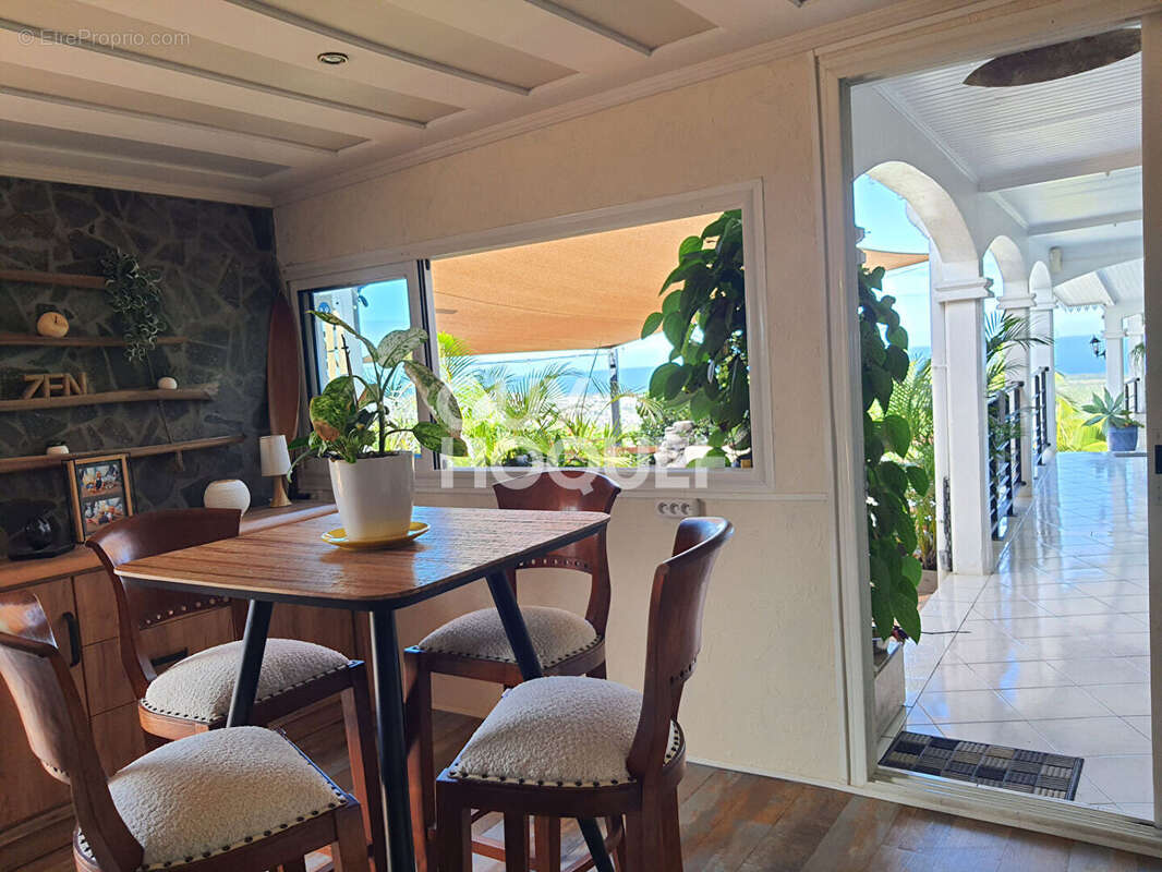 Maison à L&#039;ETANG-SALE