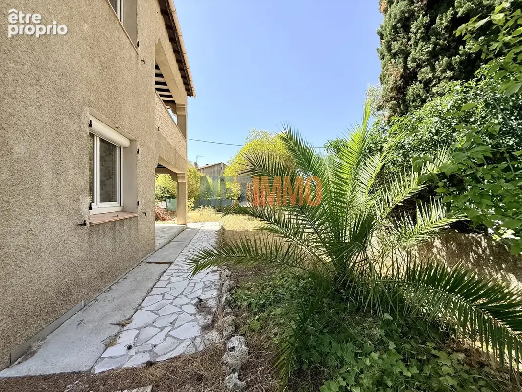 Maison 5/6 chambres - 2 salons - garage - photo 18
