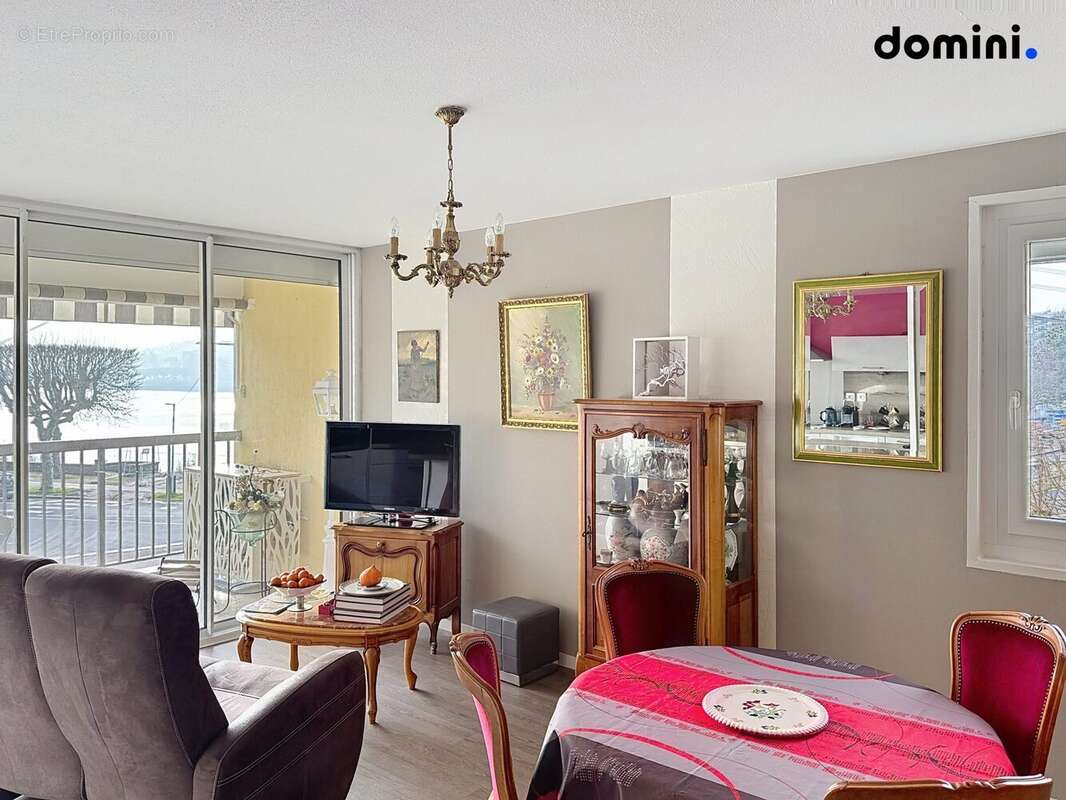 Appartement à MONTCEAU-LES-MINES