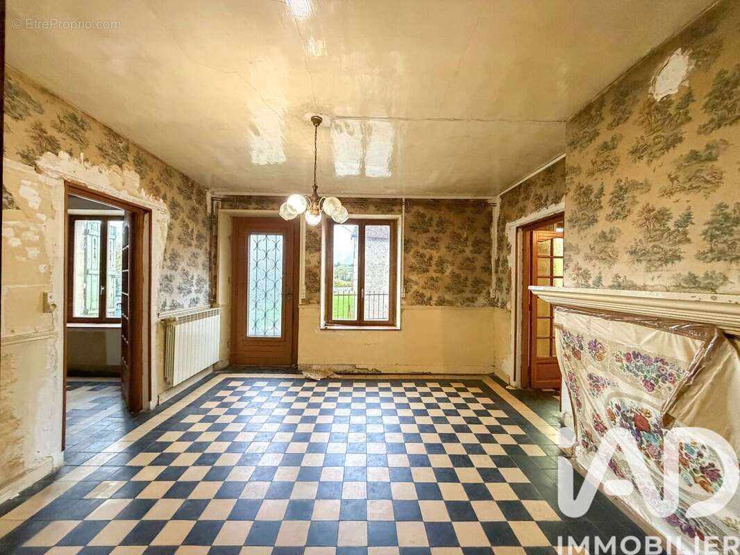 Photo 2 - Maison à VENTELAY