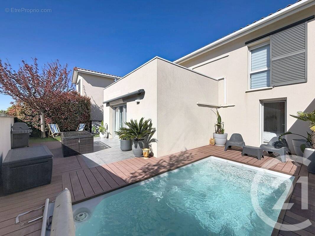 Photo 1 - Maison à CASTELNAU-LE-LEZ