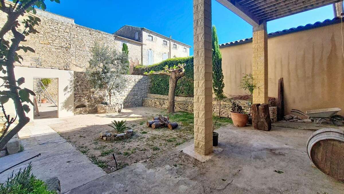 Maison à MARGUERITTES