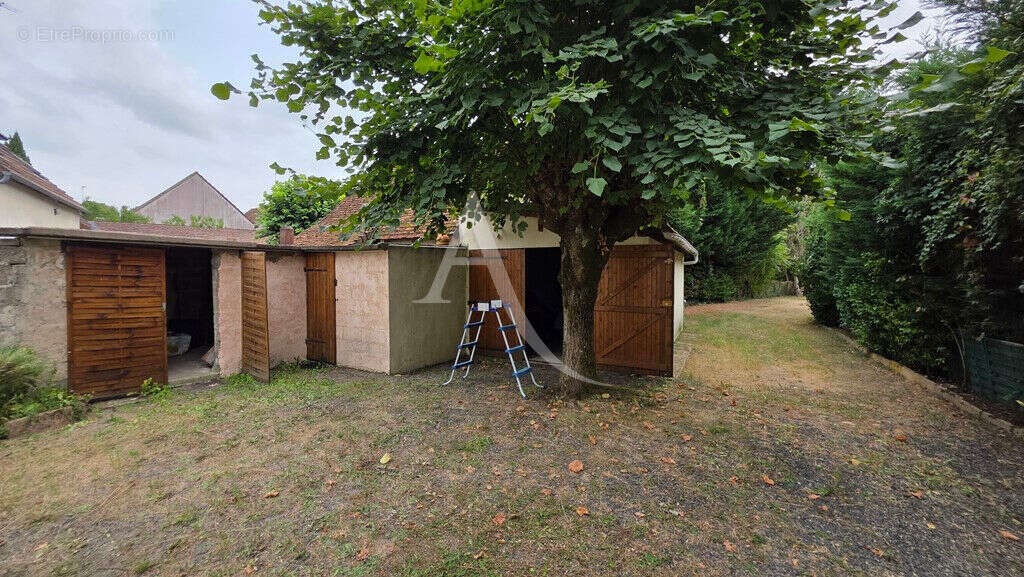 Maison à NOYERS-SUR-CHER