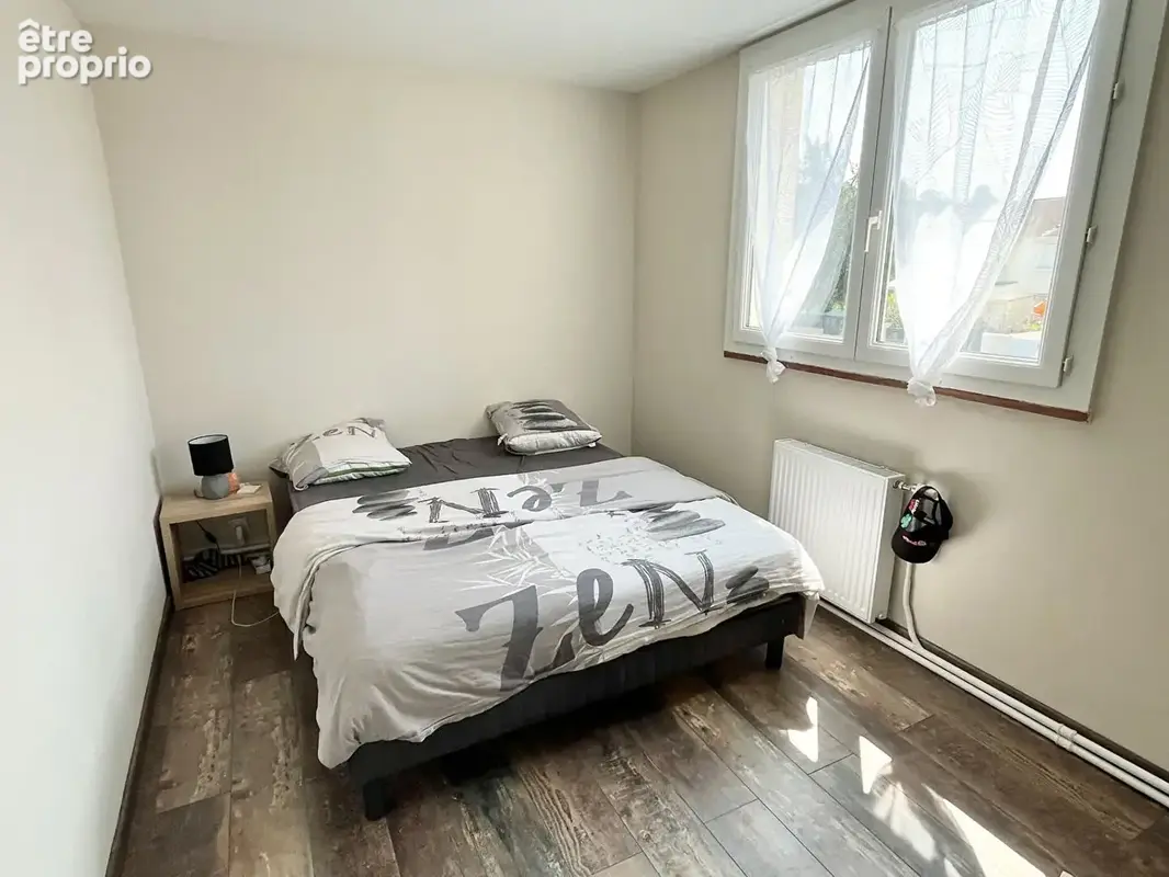 Appartement T3 au 1er étage - photo 4