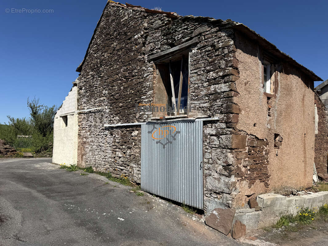 Maison à BELMONT-SUR-RANCE