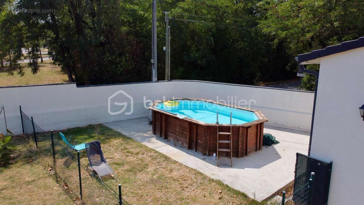 Maison de caractère rénovée – 178 m² – Espace parental – Piscine – Terrain de 1 214 m² - photo 13