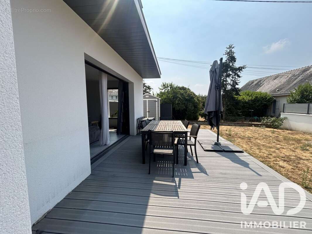 Maison 114 m² à Murs-Erigne  - photo 4