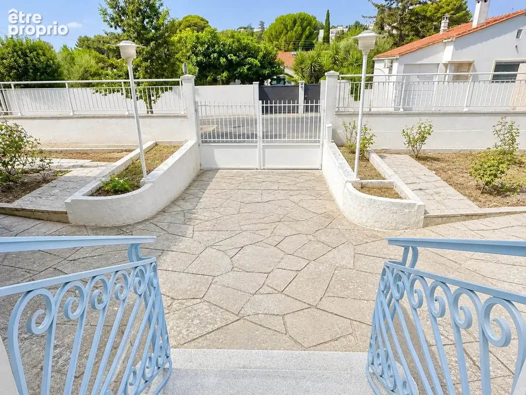 Montpellier   la chamberte   maison familiale 149 m2   6 chambres   garage 36 m2 - photo 2