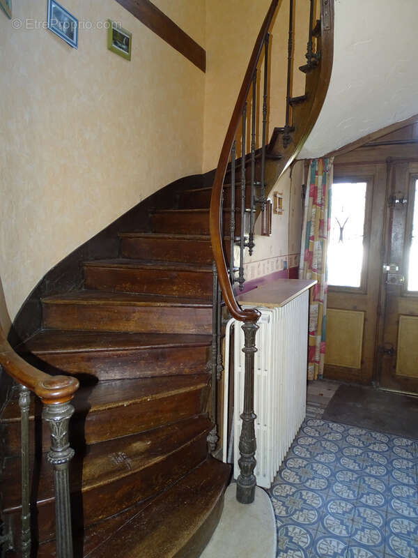 Maison à CHATILLON-SUR-SEINE