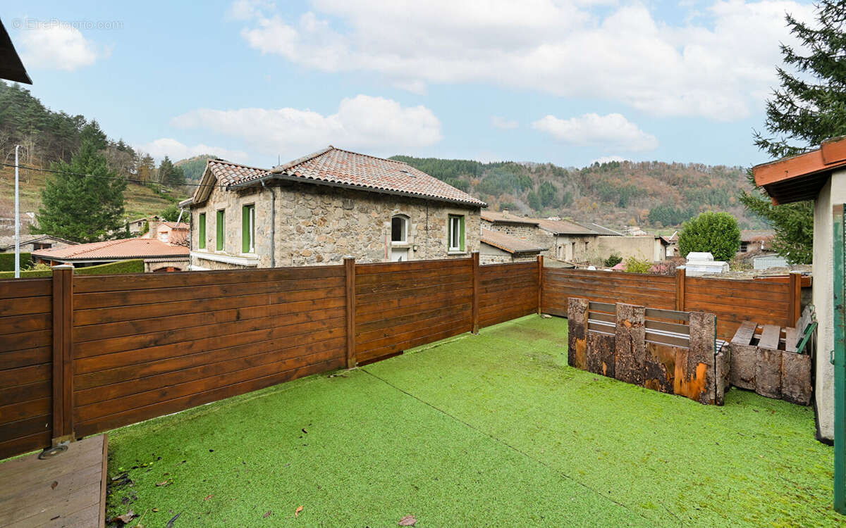Maison à MARIAC