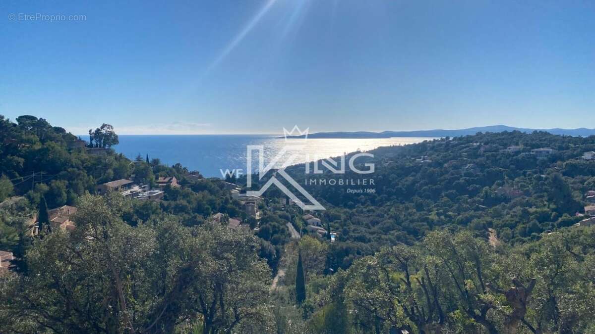 Les issambres , villa à fort potentiel – projet de rénovation avec permis purgé vue mer - photo 3