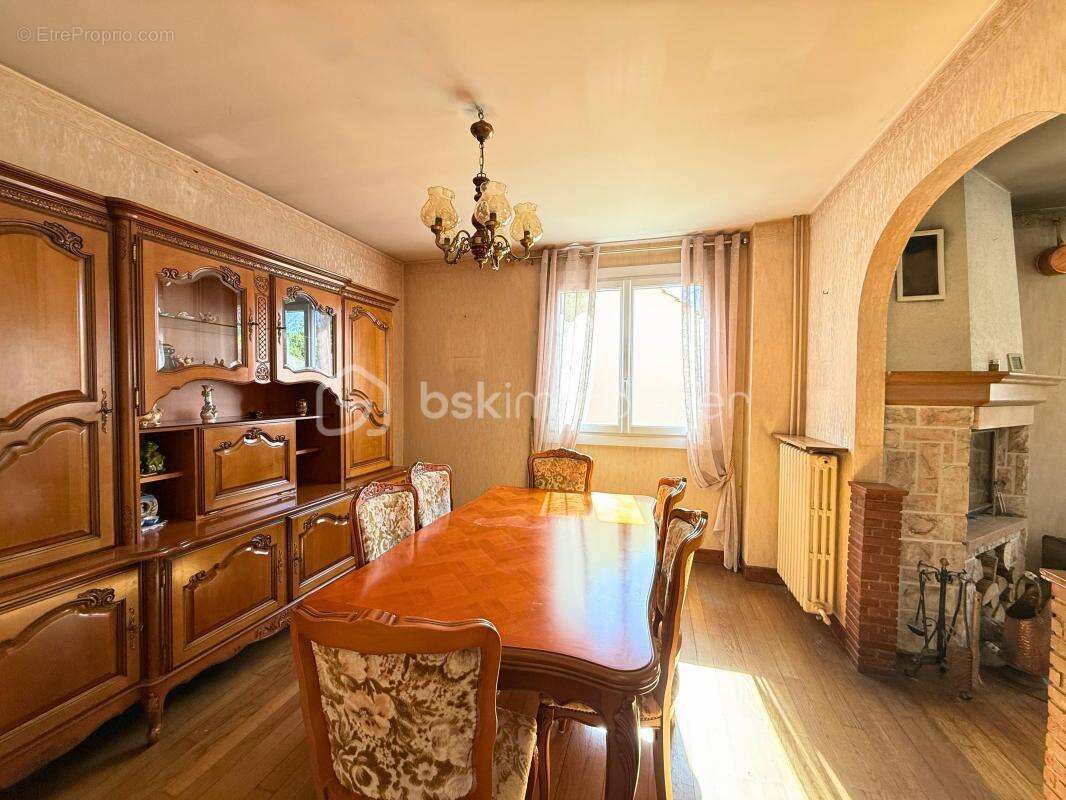 Maison à VILLIERS-SUR-MORIN