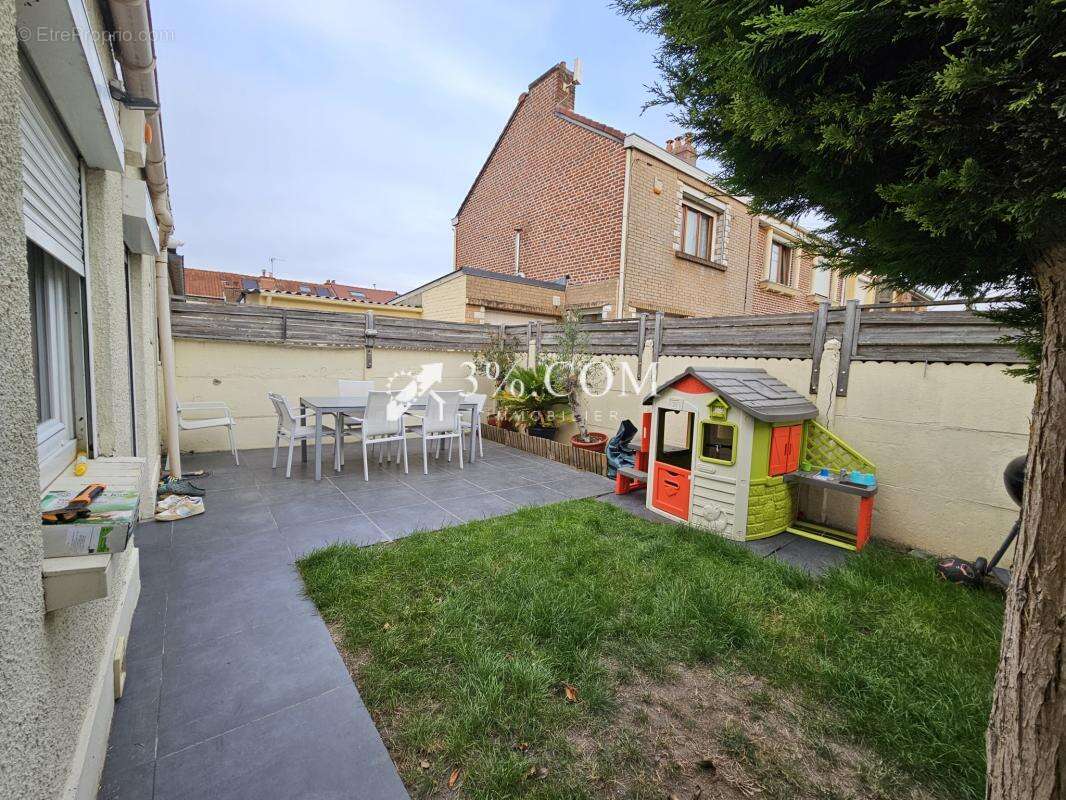 Maison à FACHES-THUMESNIL