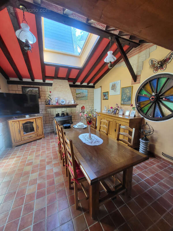 Propriété avec garage,  jardin et piscine à vendre à Yport 76111 - photo 9