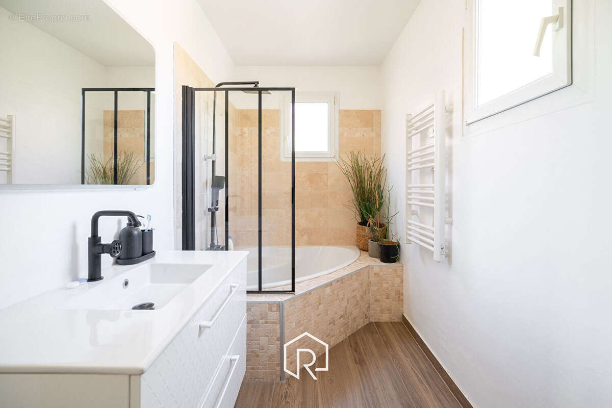 Maison à MARSEILLE-13E