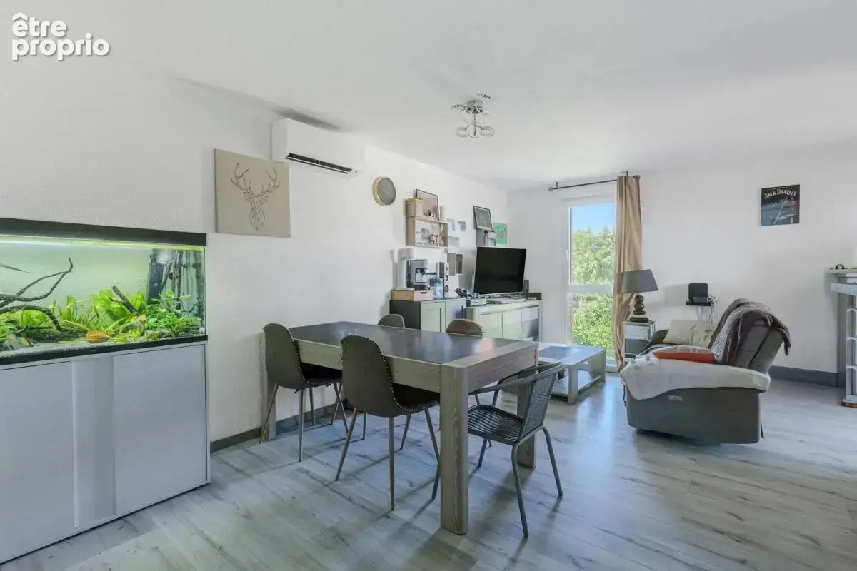Appartement T3 avec terrasse Sud-Est et climatisation — Bruguières centre - photo 3