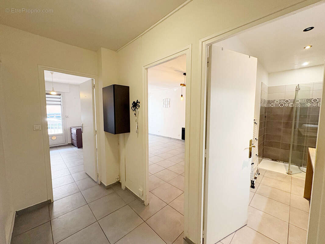 Appartement à HYERES